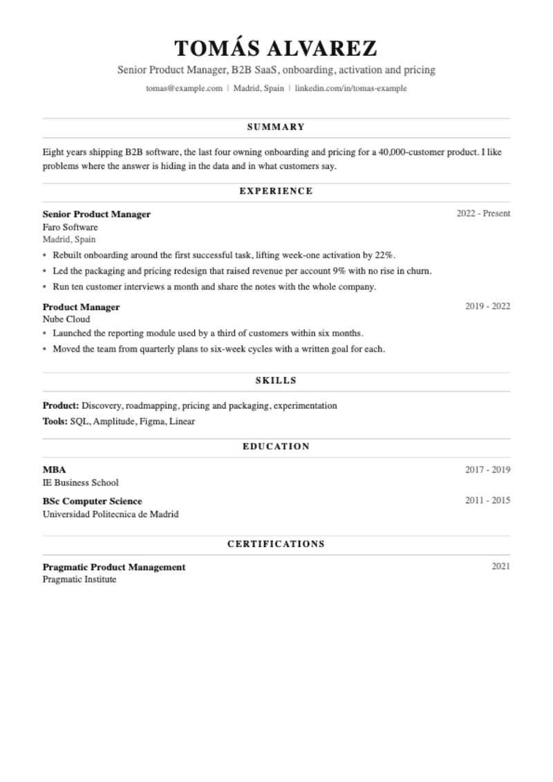 The Heritage CV template, shown with a sample CV for Tomás Alvarez, product manager